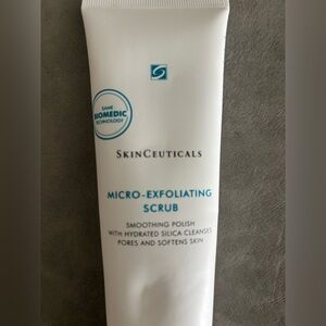 SkinCeuticals Micro-Exfoliating Scrub 150ml